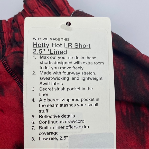Lululemon Hotty Hot low rise 2.5” lined - Picture 2 of 4